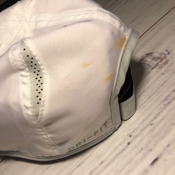 Nike Hat - Picture 3 of 6